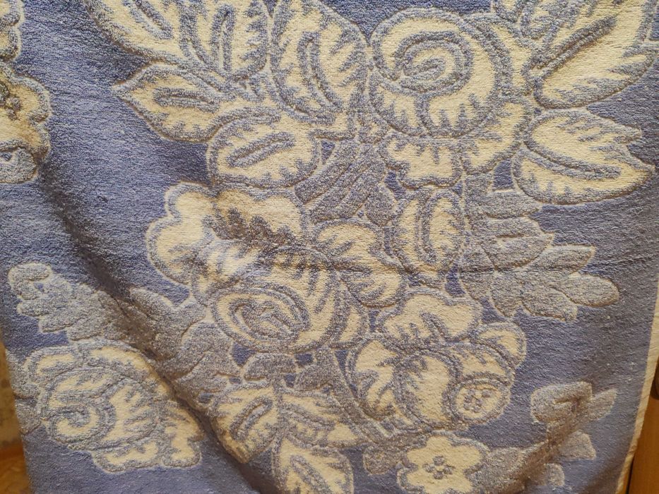 Продам полотенце махровое 145*70 см