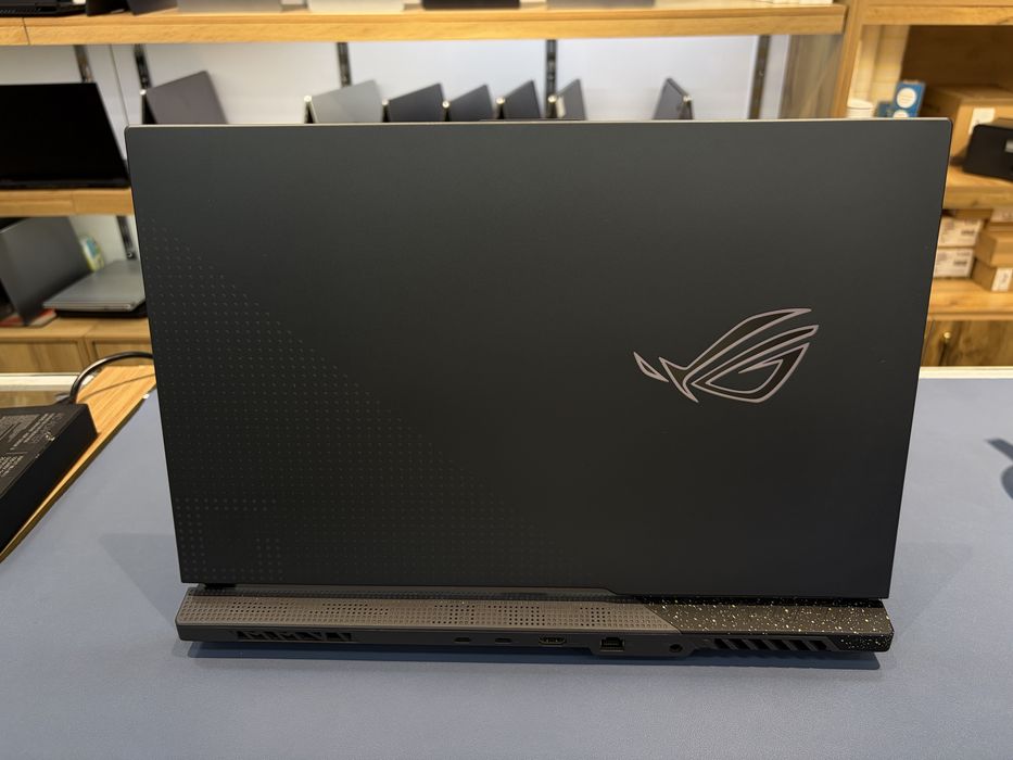 ROG STRIX 17 , 32 gb ddr5 ram , 2,5 TB SSD с гарантией
