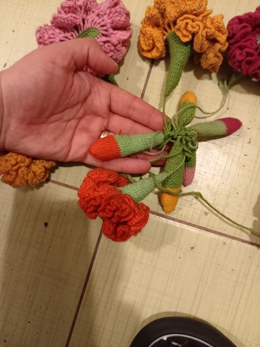 Ciucuri crosetati de mână