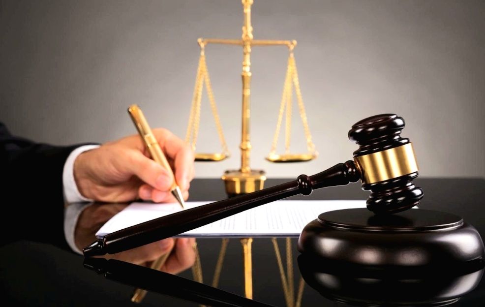 Адвокат. В городе Караганда.