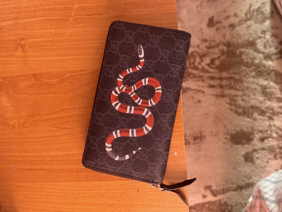 Portofel Gucci Kingsnake Supreme lung - aproape nou, cu serial number.