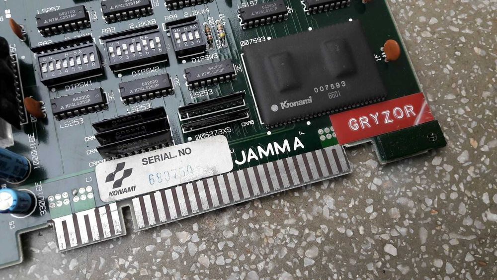 Konami GRYZOR / Contra PCB JAMMA Arcade circuit board GX633 PWB302160