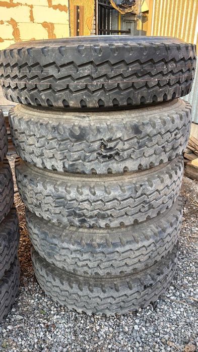 Продам резину 12:00/20