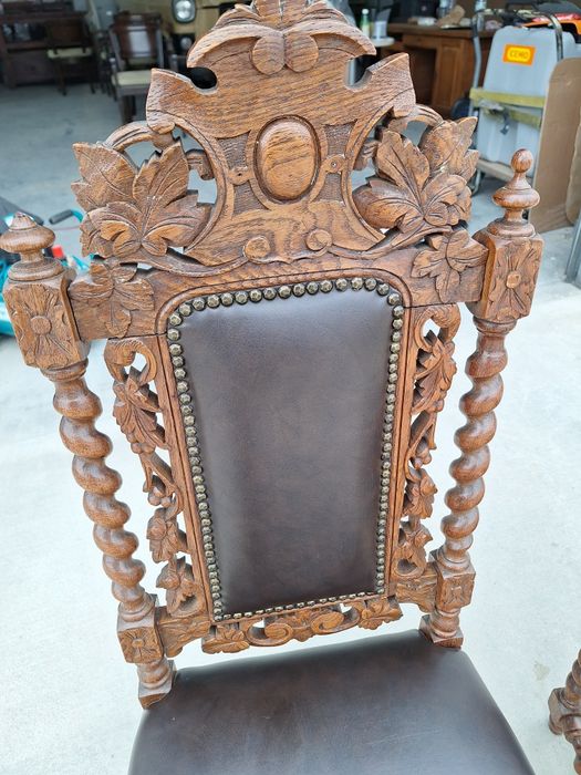 2 броя стари ( ретро ) столове