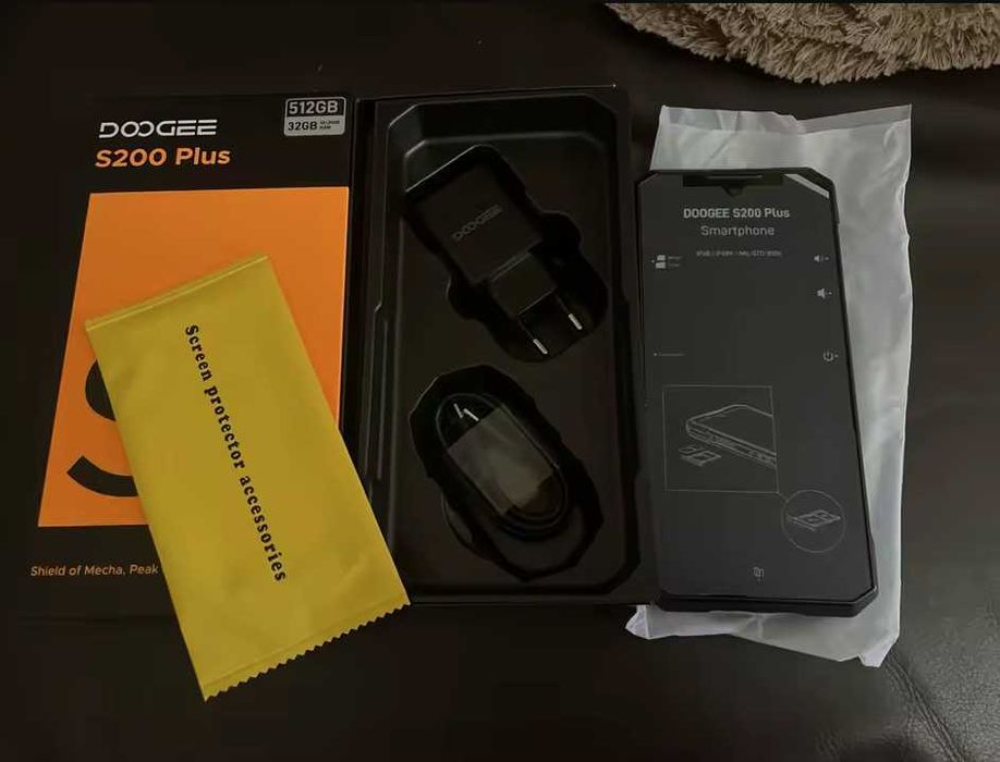 DOOGEE S200 Plus 12GB RAM , 512GB, 10100mAh, 100MP, 1080x2400