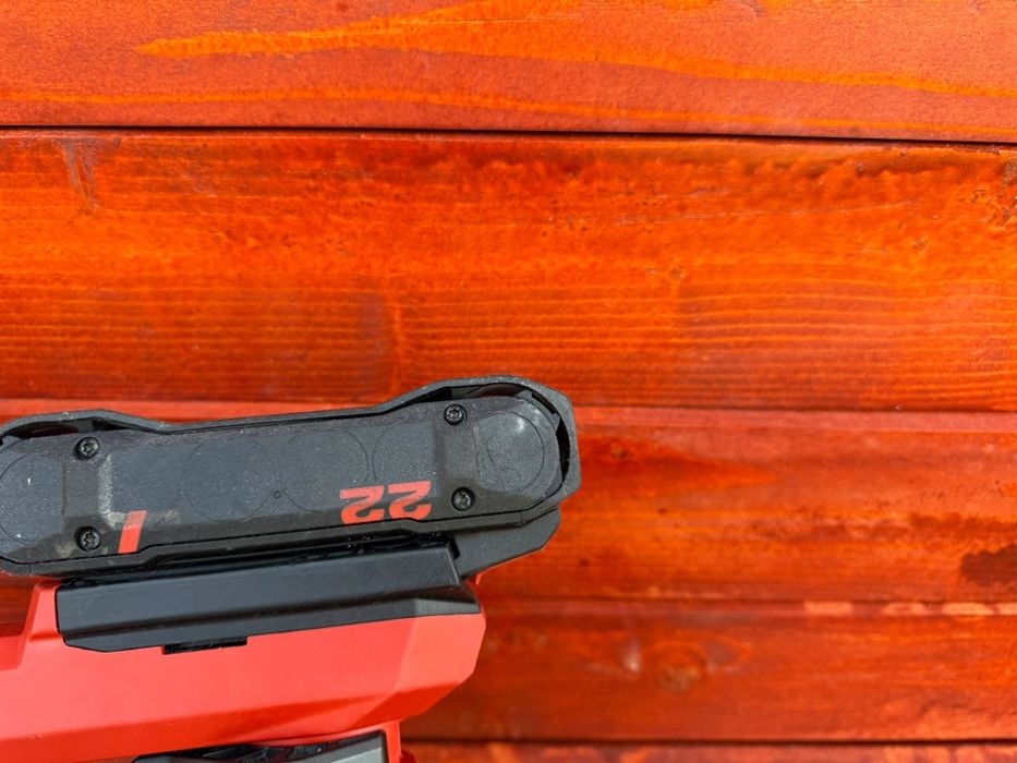 Hilti pistol de cuie pentru beton