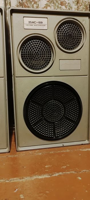 Продаются колонки 25АС-109 4 ом.