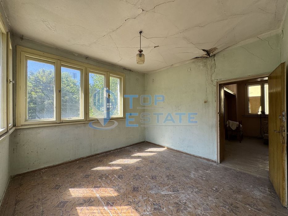 Продава се Етаж от къща в Горна Оряховица - 72 кв.м за 950 €/кв.м - Снимка #1