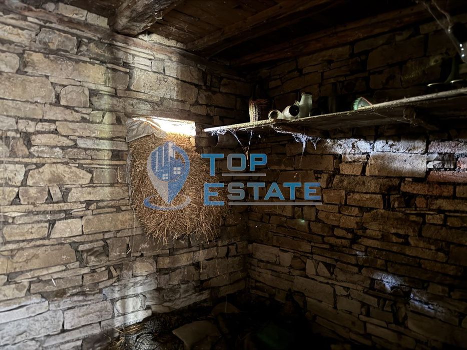 Къща в Велико Търново, област-с.Патреш площ 80 цена 24000