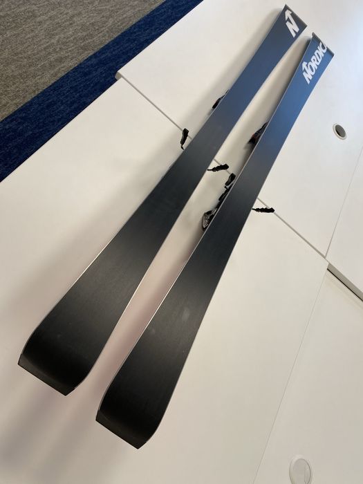 Nordica Dobermann SLR 165cm NOU