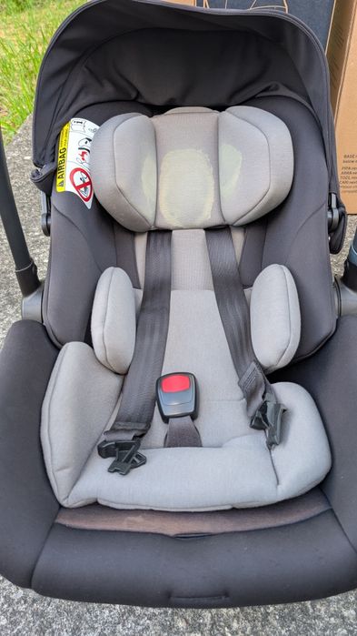 Scoica Nuna Arra Next + baza Isofix Base Next