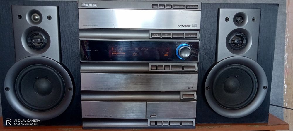 Музыкальный центр Yamaha