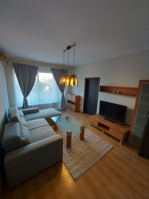 Дава се под наем Тристаен апартамент в Пловдив, Западен - 70 кв.м за 382.5 € - Снимка #8