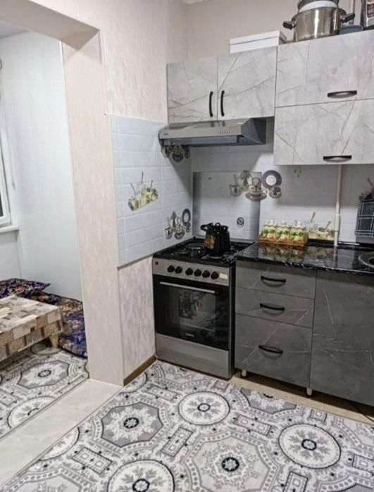 Чирчик ш. 10 м/н Васмой бозор 1х/3/4 янги планировка 40 м²