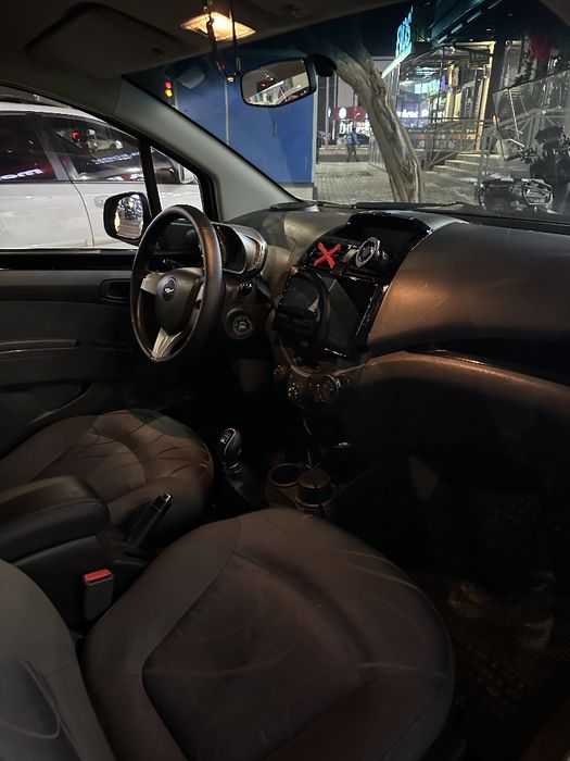 Срочно продайотся спарк 2021 год