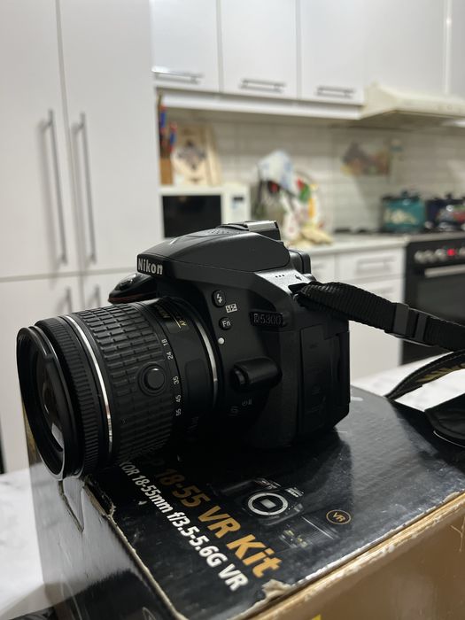 Nikon D5300 продаю