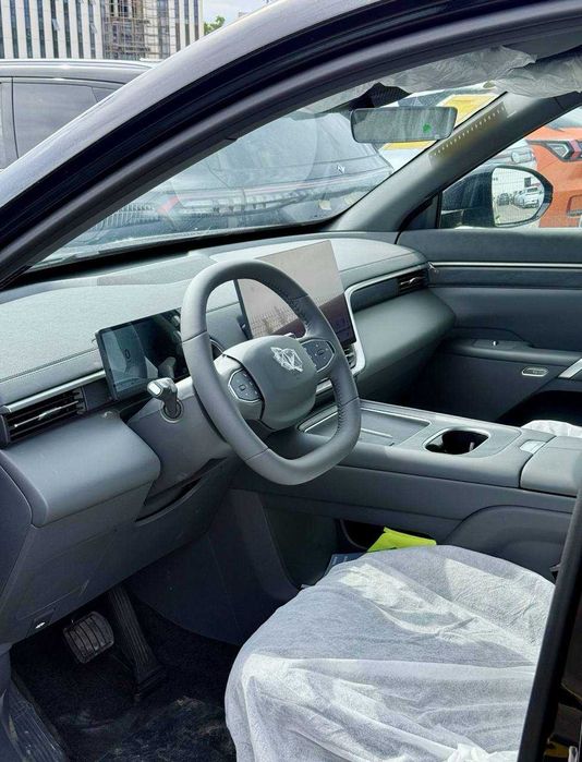 Dongfeng 008  ultra hybrid