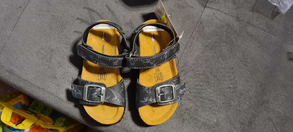 Детски сандали за момче