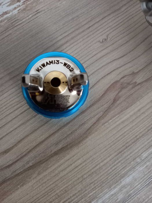 pistol vopsit  iwata WB 2