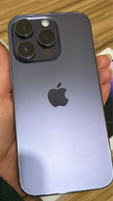 Vând iPhone 14 pro