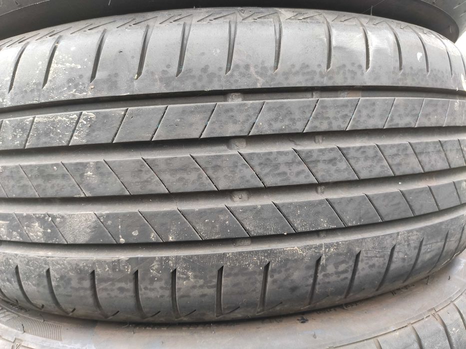 2бр Летни гуми 205 55 17 - Bridgestone
