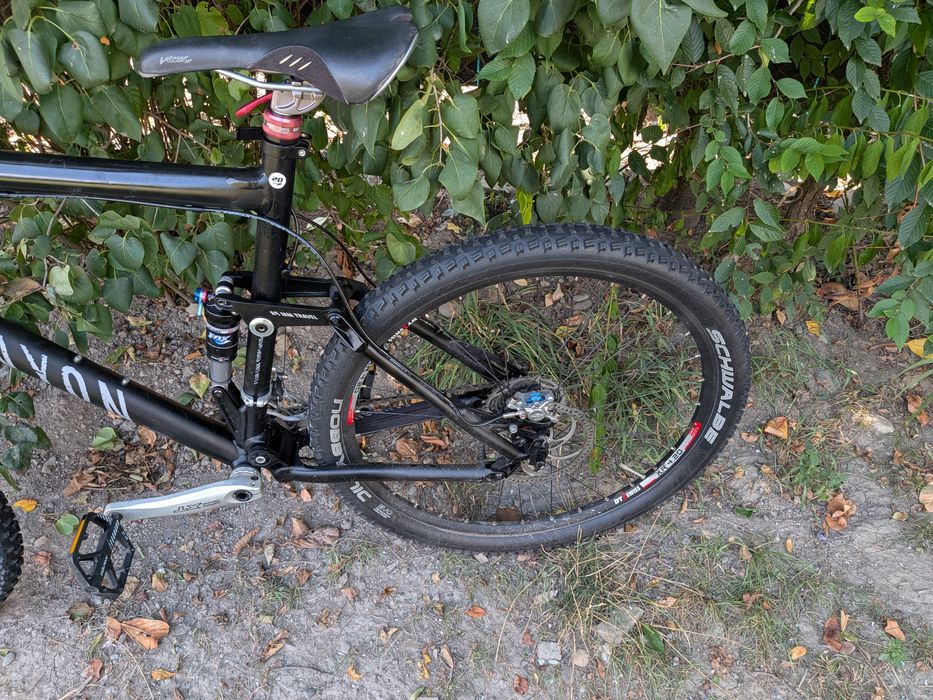 Bicicleta canyon full suspension