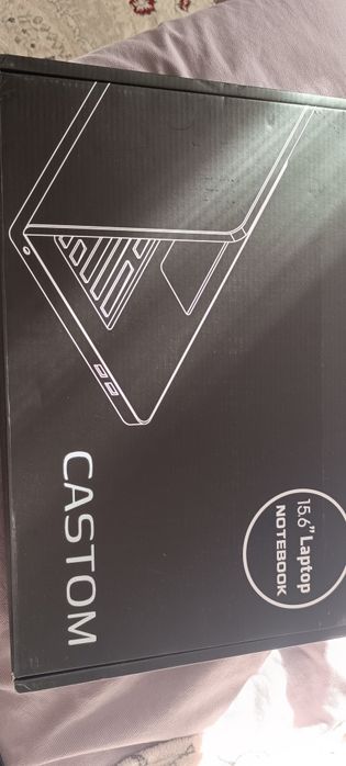 Продам новый. Ноутбук Castom GS-E156E