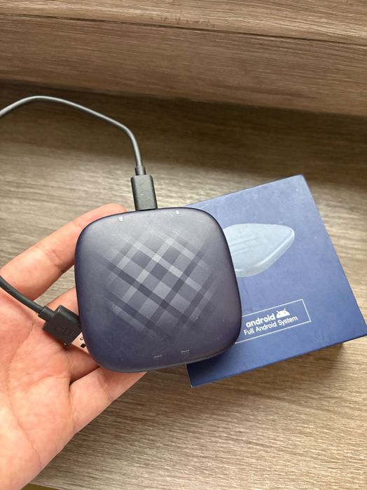 CarPlay 4/64 почти новый