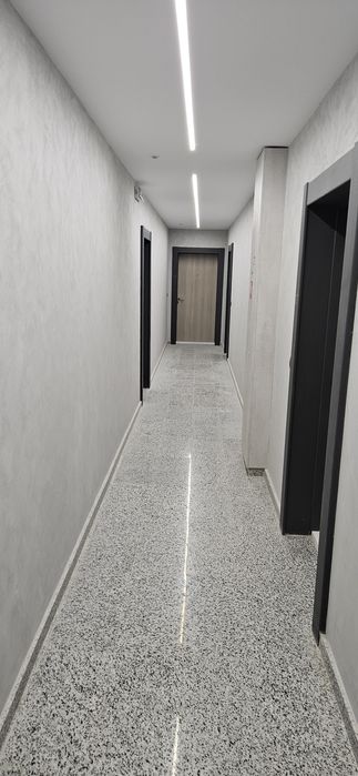 Дава се под наем Двустаен апартамент в Варна, Младост 2 - 70 кв.м за 950 € - Снимка #21