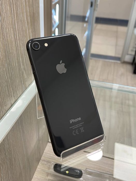 Iphone 8 sotiladi srochna!