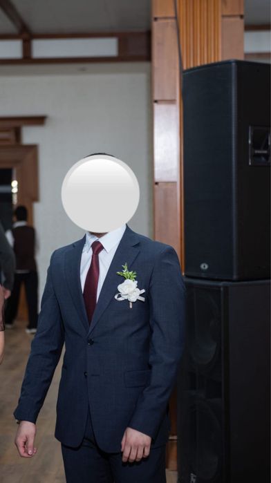 Костюм почти новый