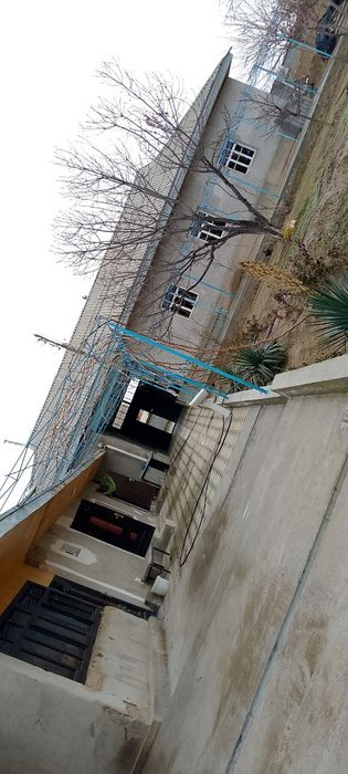 Тез ва арзон сотилади Ховли.