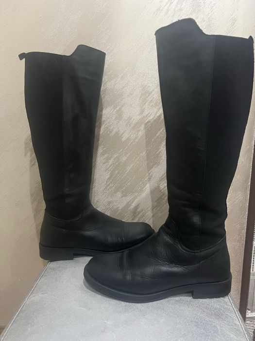 Изцяло естествена кожа ботуши