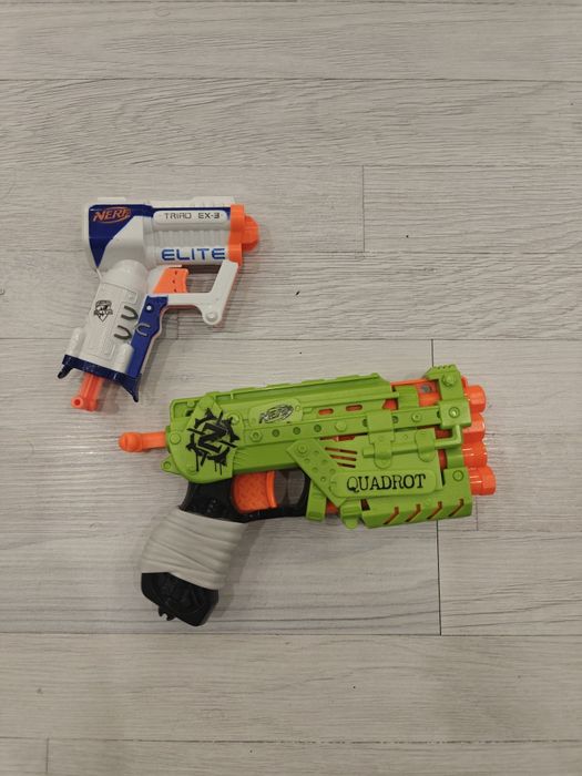 Vând pistoale Nerf