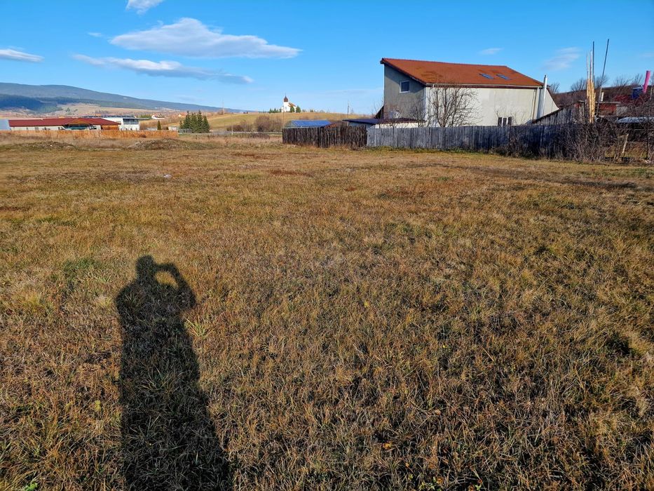 De vanzare teren de 6 arii Miercurea Ciuc str Harghita nr 157