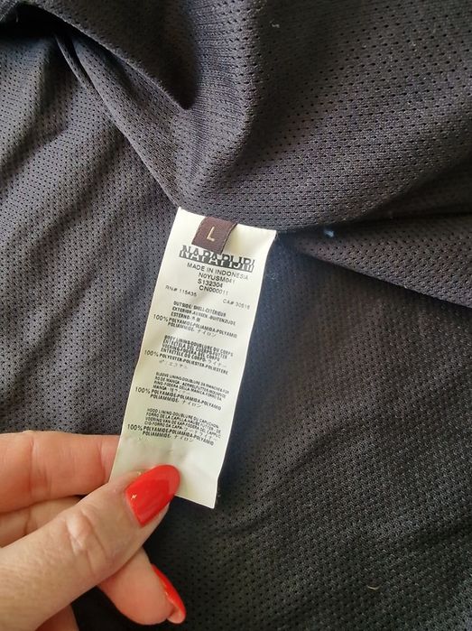 Страхотно мъжко яке NAPAPIJRI размер L
като ново, размери 56см е