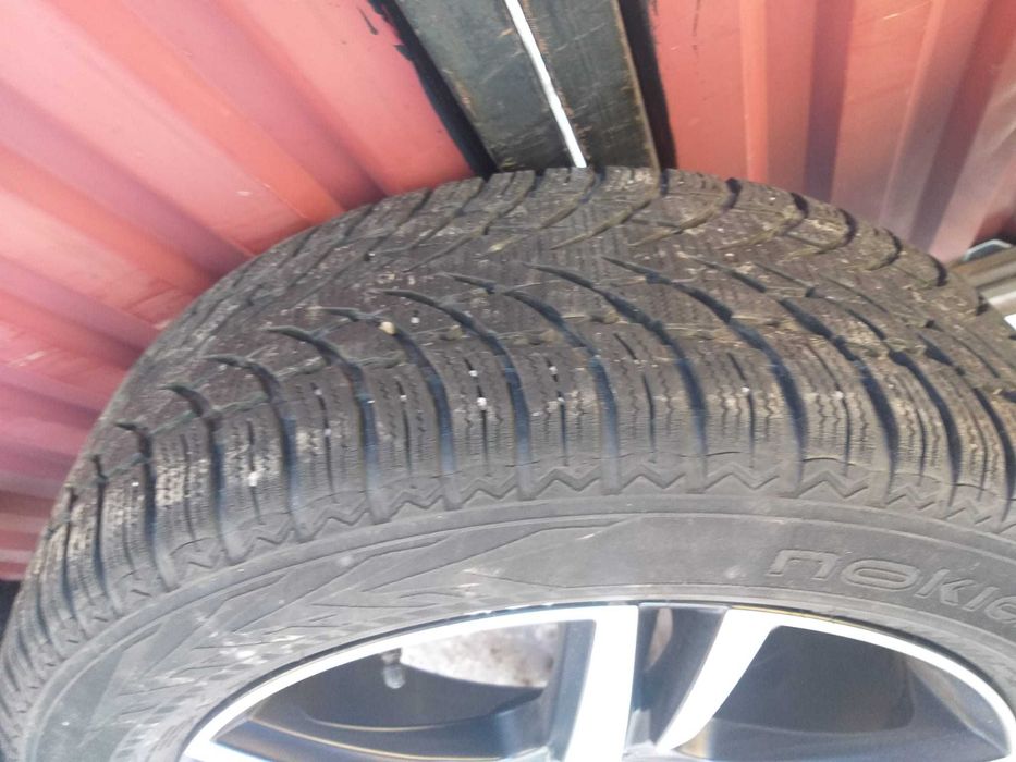 Doua Anvelope Iarna Nokian WR Suv 4 235 55 R19 An 2018 ci256