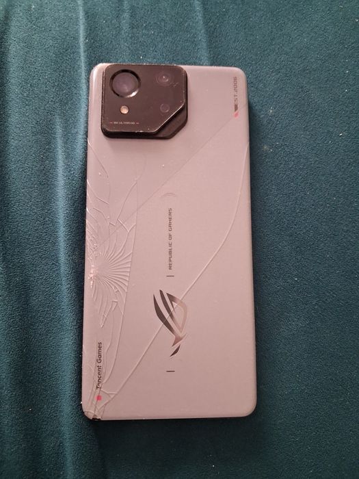 Asus Rog Phone 8