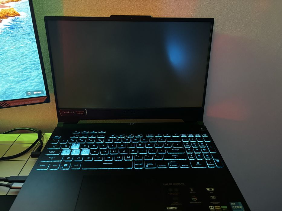 Laptop Gaming ASUS TUF F15 FX507ZC4 | i5-12500H | RTX 3050 4GB | 16GB RAM | 512GB SSD | 144Hz