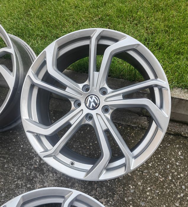 Джанти за VW 19' 8j et42