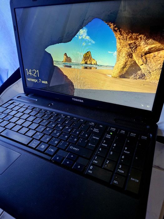 Продам ноутбук toshiba