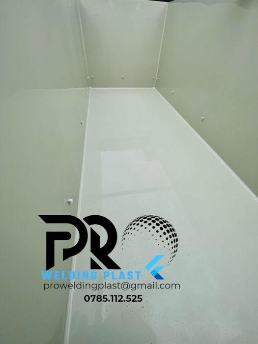 Cuve piscicole ,hidrobioane transport pește viu