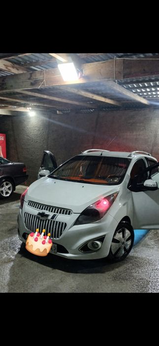 spiner kalpak sotiladi