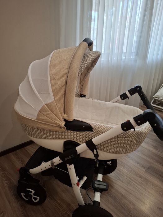 Коляска детская 3 в 1