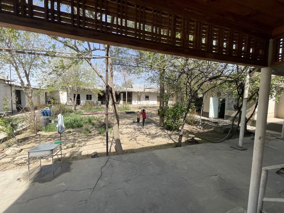 12 сотикли, 2 этажли ховли сотилади