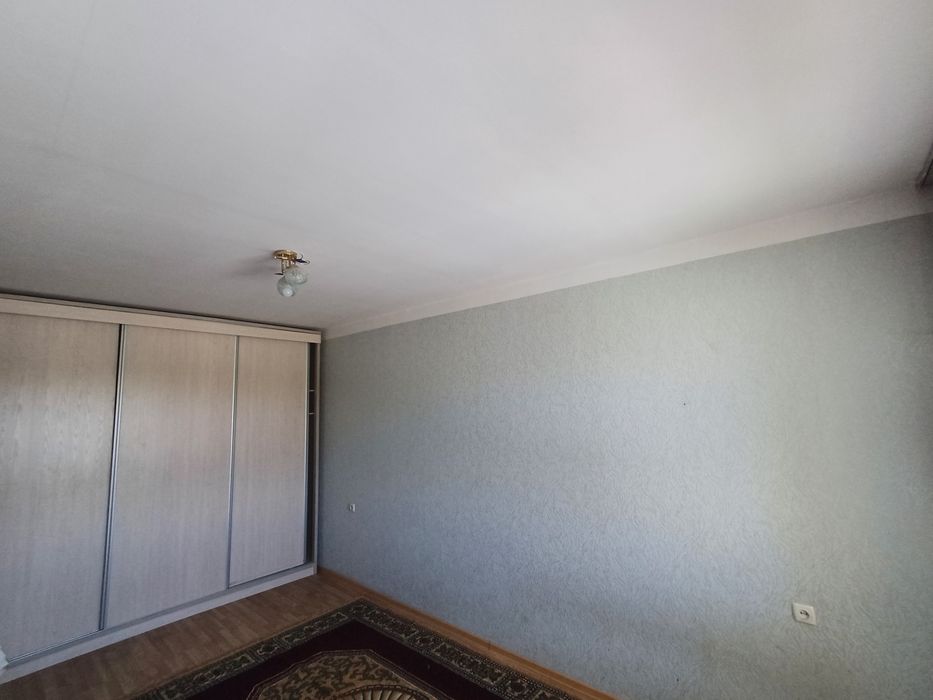 Свая кирпичная квартира Алмазарского района, 3х/4/4.