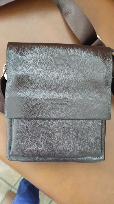 Мъжка кожена чанта ,кафява