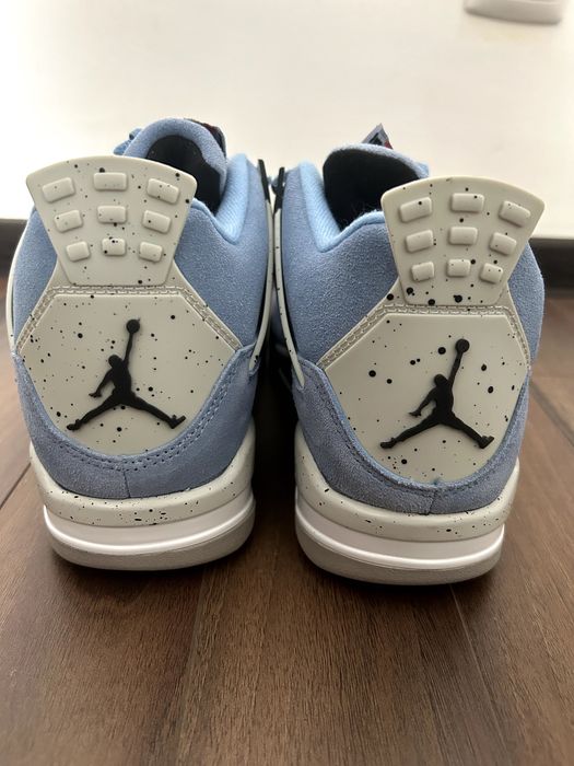 Jordan 4 University Blue *Reducere*