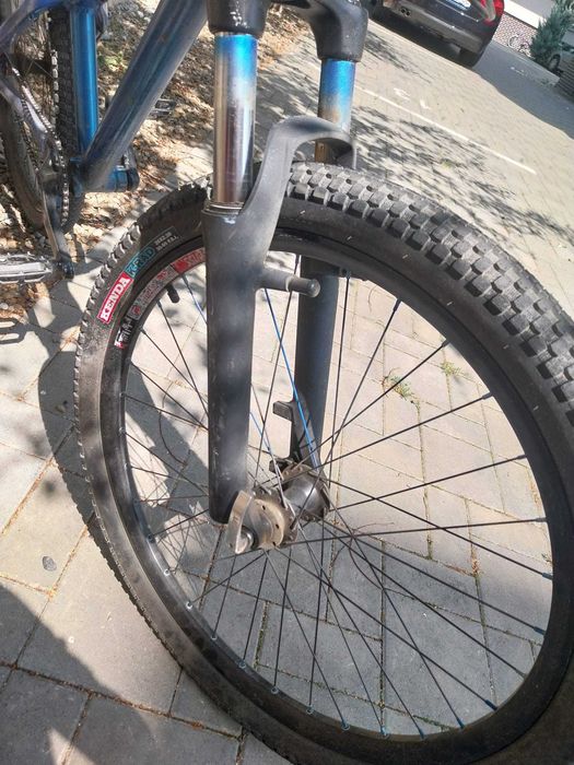 Vand Dirt Jumper YT Romp 26 albastru