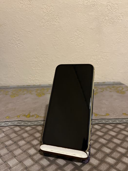 iphone XR 256gb yellow